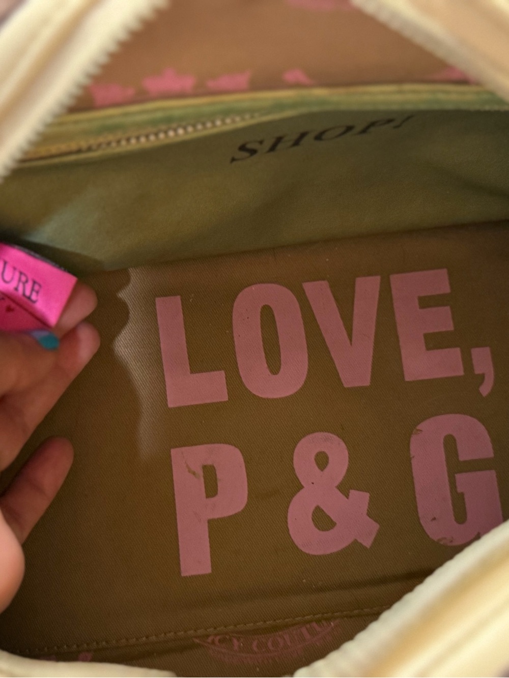 Juicy Couture - Picture 14 of 16